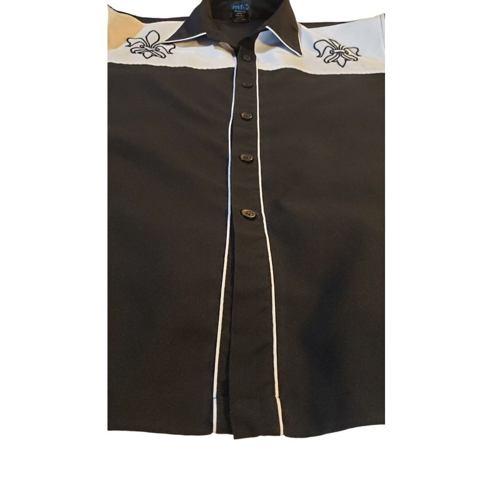 MT:2‎ Mens Black White Fleur De Lis Button Down 100% Polyester Size Large L - Picture 8 of 15